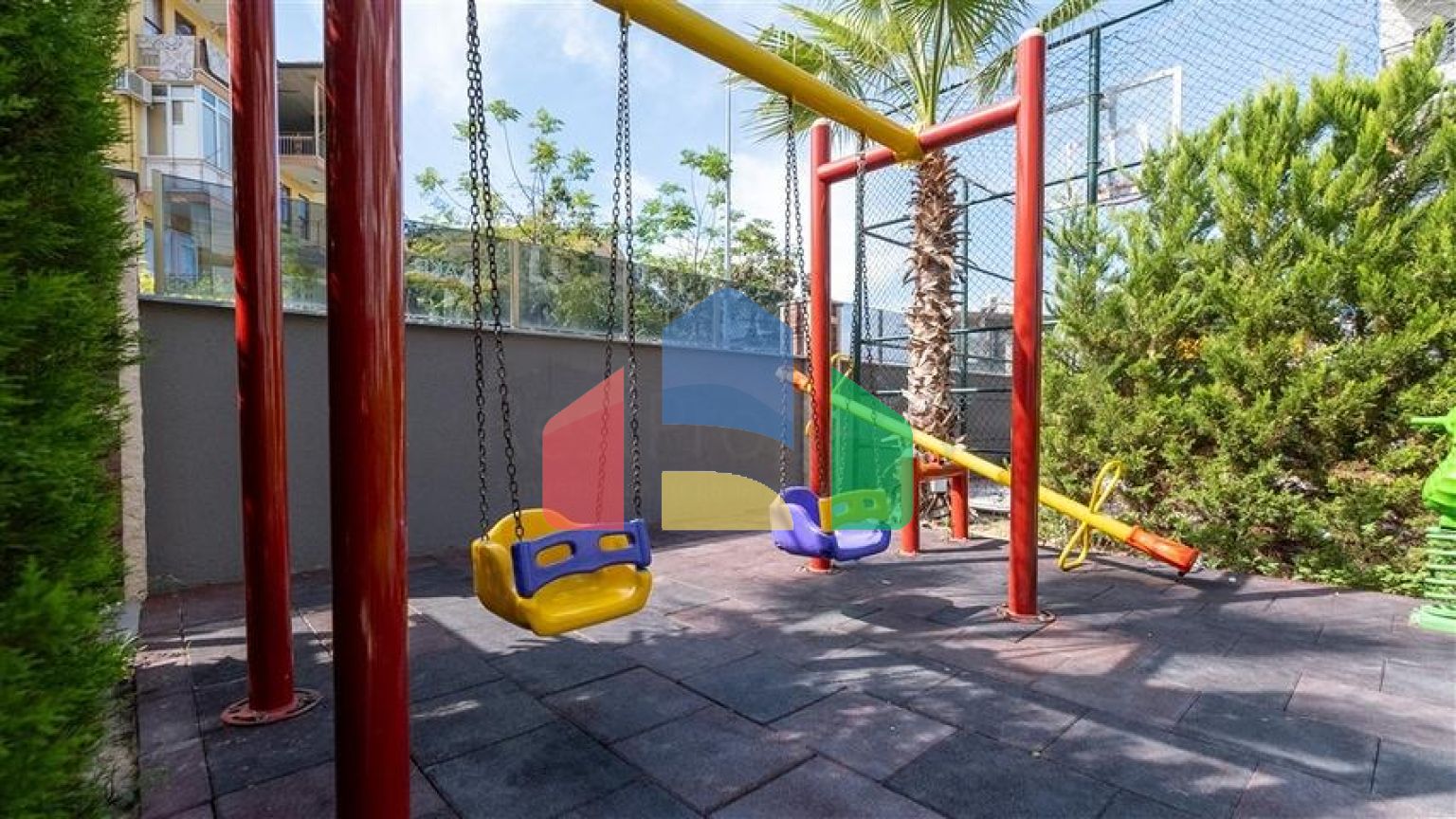 Пентхаус 3 + 1 в районі Оба