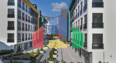 Оборудованный просторный офис в бизнес-центре в районе Оба Оборудованный просторный офис в бизнес-центре в районе Оба