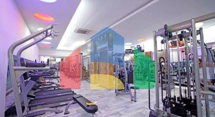 Трикімнатна світла квартира в районі Оба