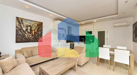 Простора квартира 2 + 1 в районі Оба