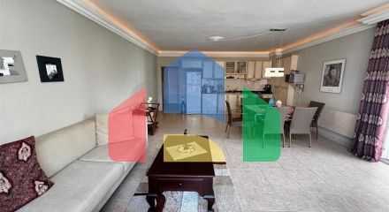 Two-bedroom apartment 400 meters from the sea