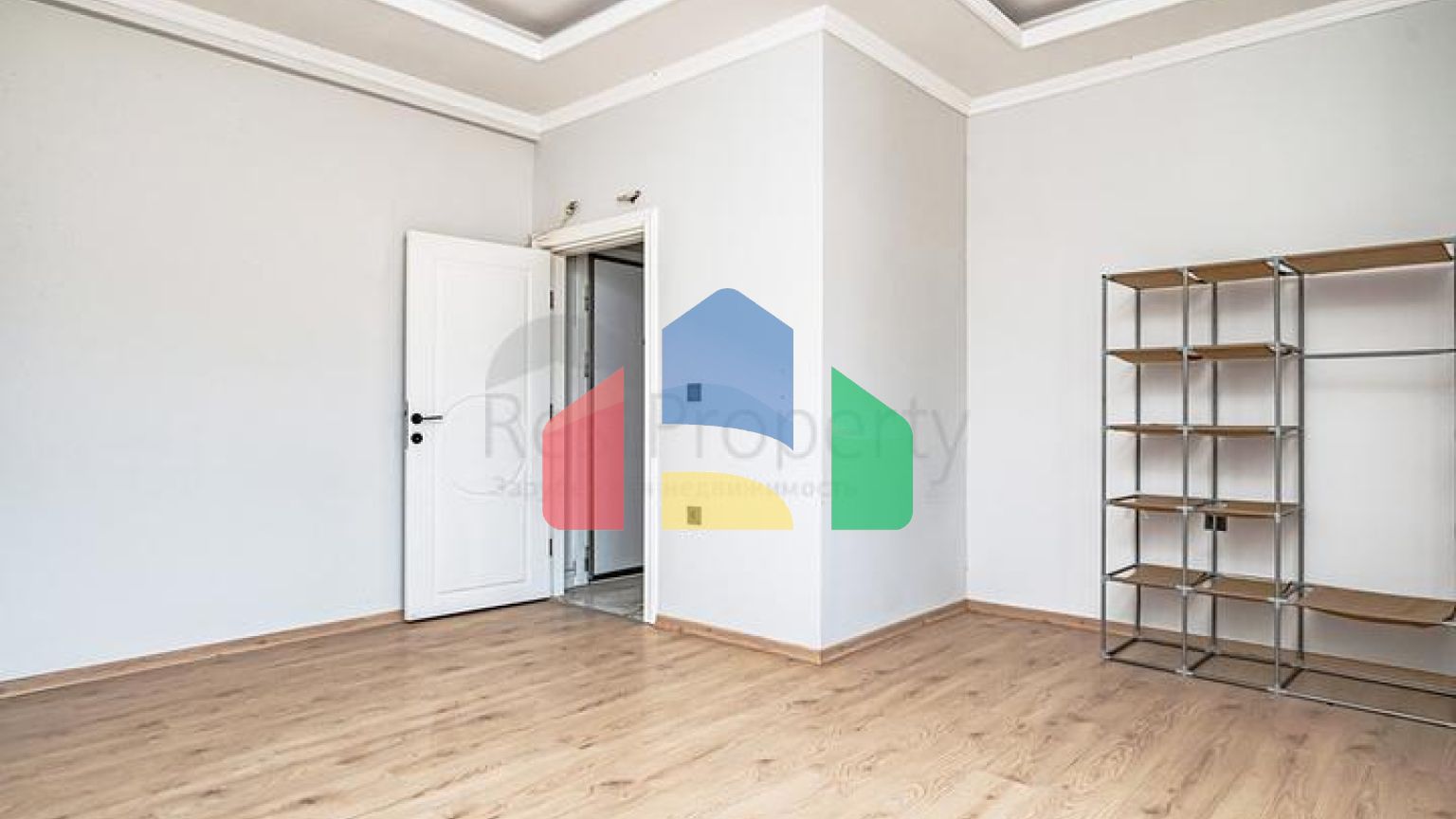 Просторий пентхаус 4 + 1 з багатою інфраструктурою в серці району Оба