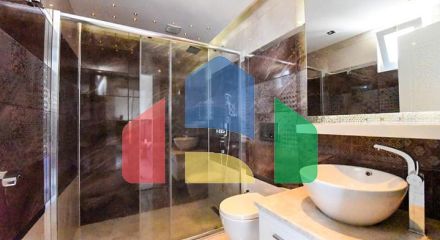 Простора квартира 2 + 1 в районі Оба