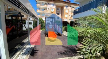 Простора квартира 2 + 1 в районі Оба