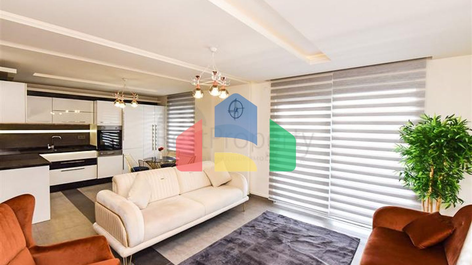 Простора квартира 2 + 1 в районі Оба