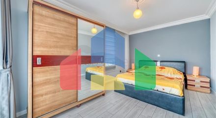 Простора квартира 4 + 1 з меблями і технікою в престижному районі Об Простора квартира 4 + 1 з меблями і технікою в престижному районі Об