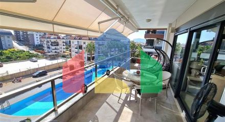 Современная квартира с полным комфортом в центре Оба