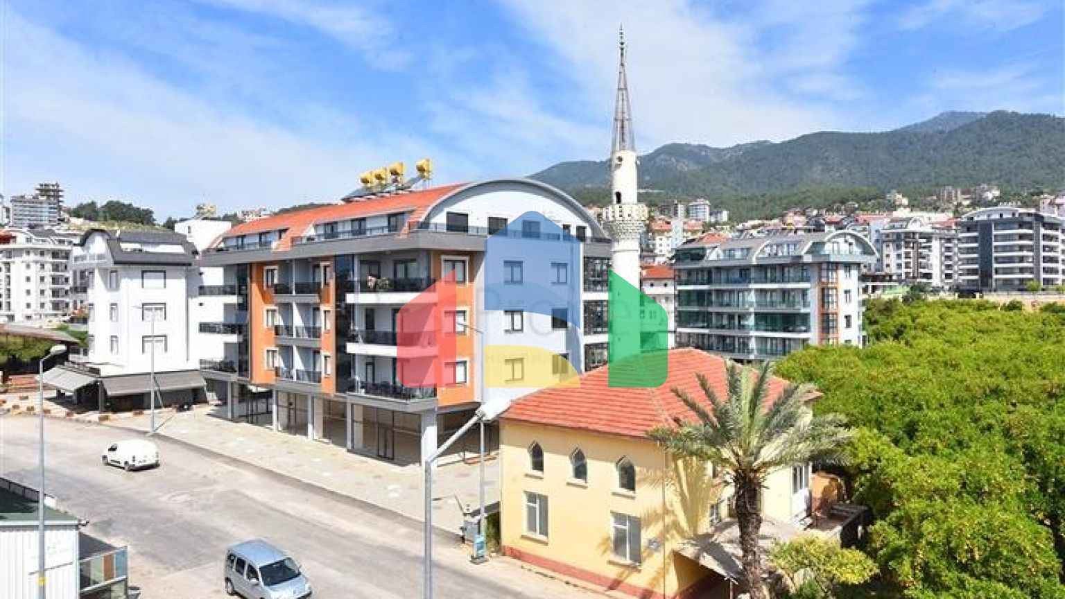 Пентхаус 4 + 1 з окремою кухнею в районі Оба