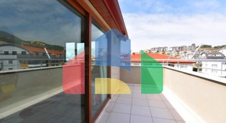 Пентхаус 4 + 1 з окремою кухнею в районі Оба