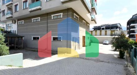 Пентхаус 4 + 1 з окремою кухнею в районі Оба