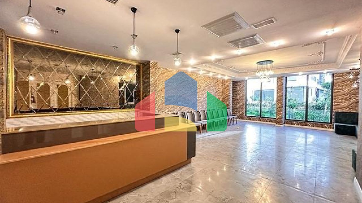 Большой пентхаус 4+1 в районе Оба