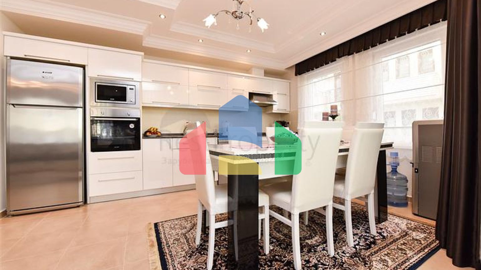 Простора квартира 2+1 всього в 150 м від моря в районі Оба