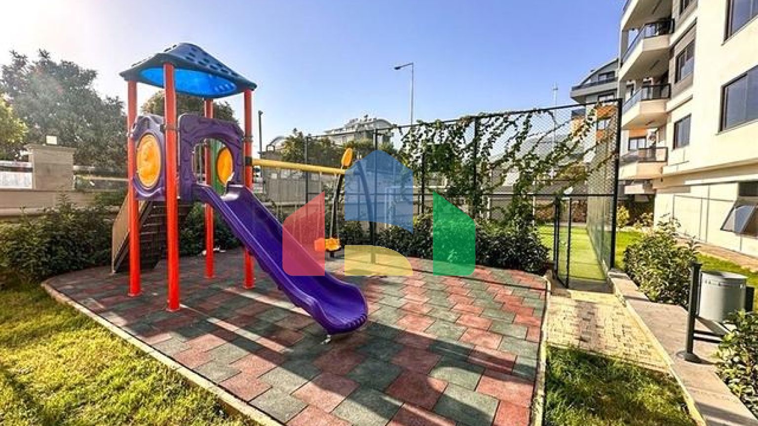 Квартира планування 2 + 1 в районі Оба