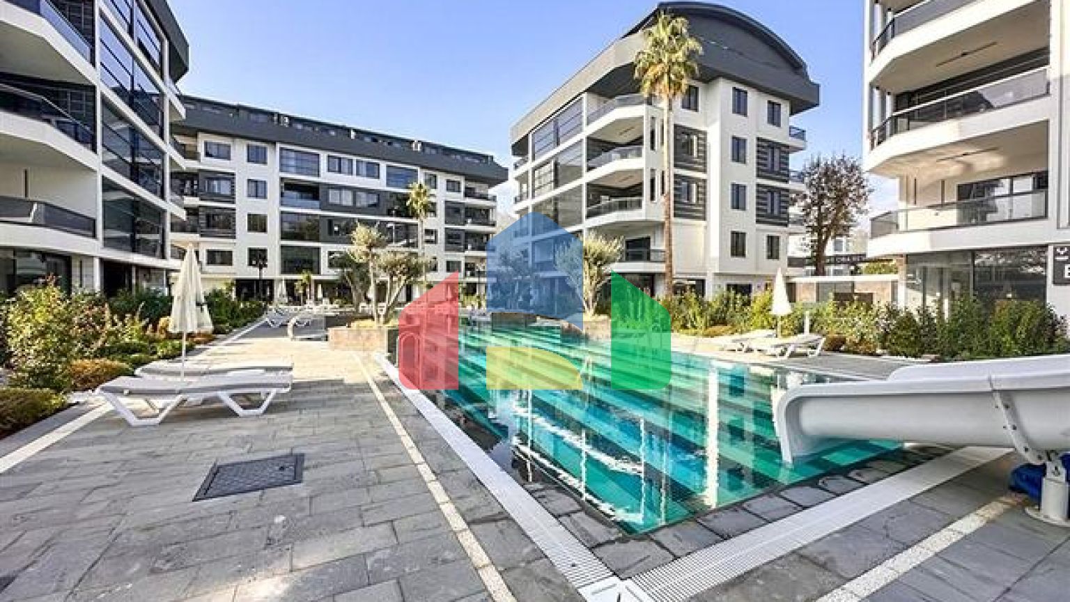 Квартира планування 2 + 1 в районі Оба