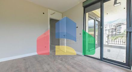 Просторная квартира 4+1 в отличной локации в Оба