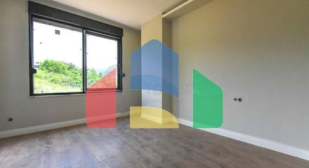 Просторная квартира 4+1 в отличной локации в Оба