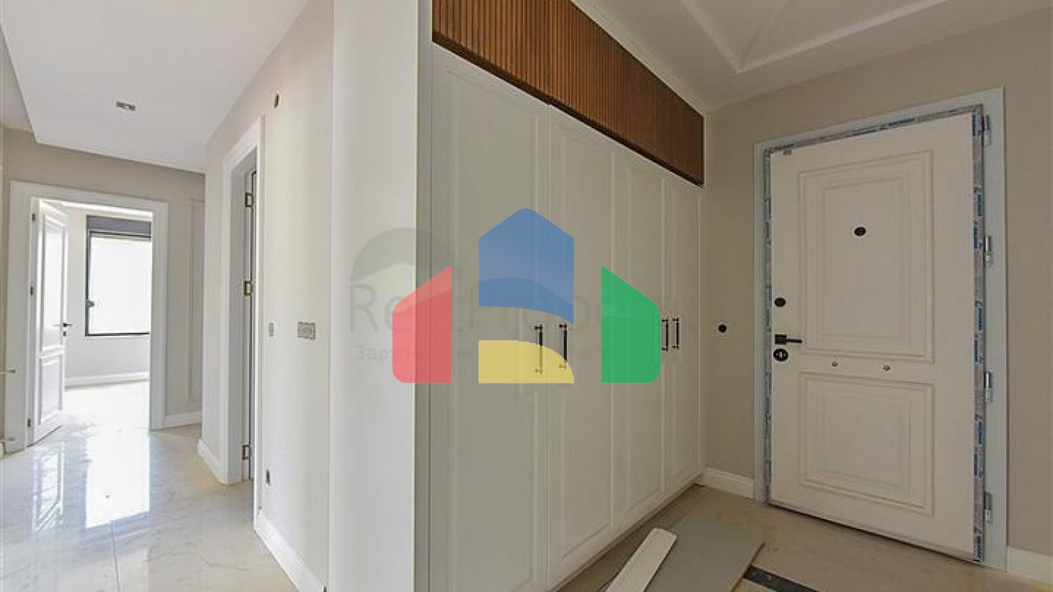 Просторная квартира 4+1 в отличной локации в Оба