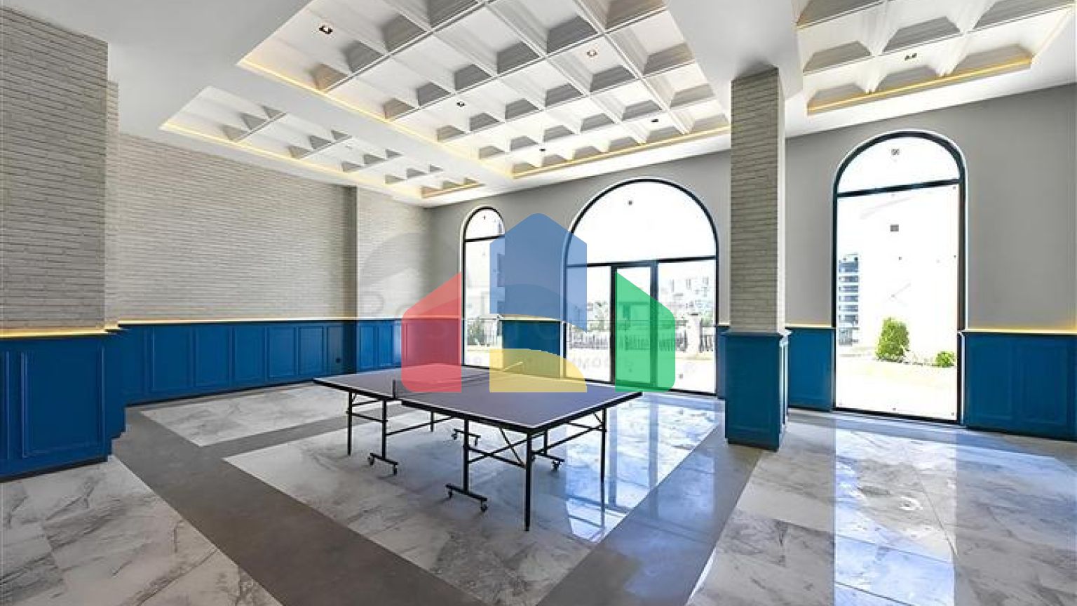 Просторная квартира 4+1 в отличной локации в Оба