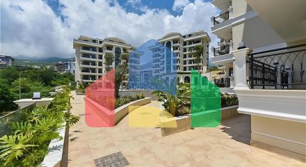 Просторная квартира 4+1 в отличной локации в Оба