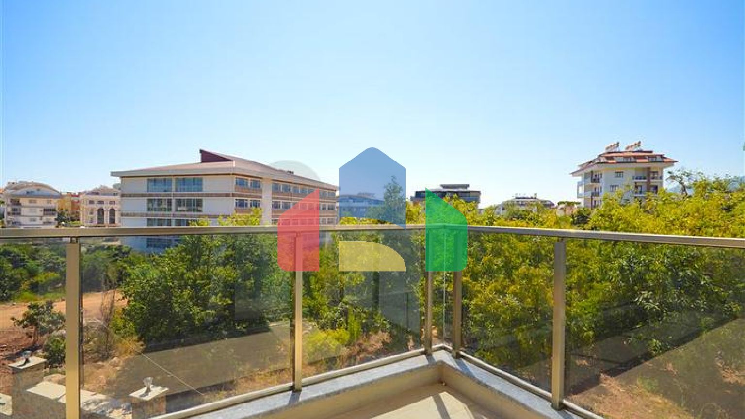 Двухкомнатная меблированная квартира в районе Оба