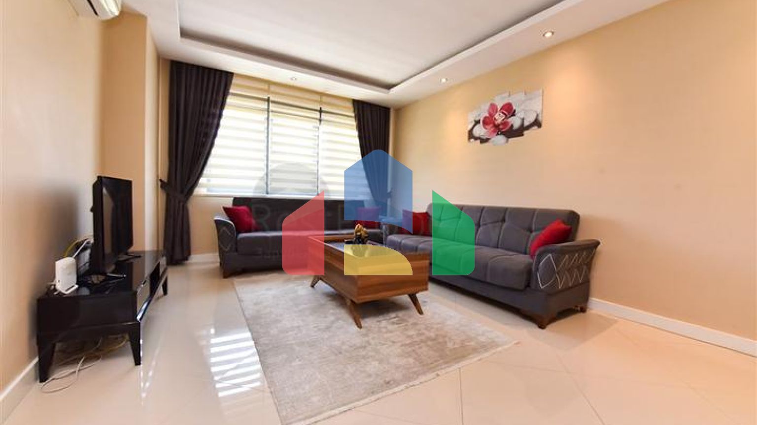 Квартира 2 + 1 в самому центрі району Оба