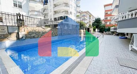 Простора світла трикімнатна квартира з двома балконами Простора світла трикімнатна квартира з двома балконами