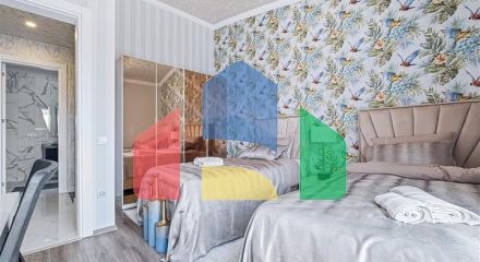Трехкомнатный пентхаус с дизайнерским ремонтом