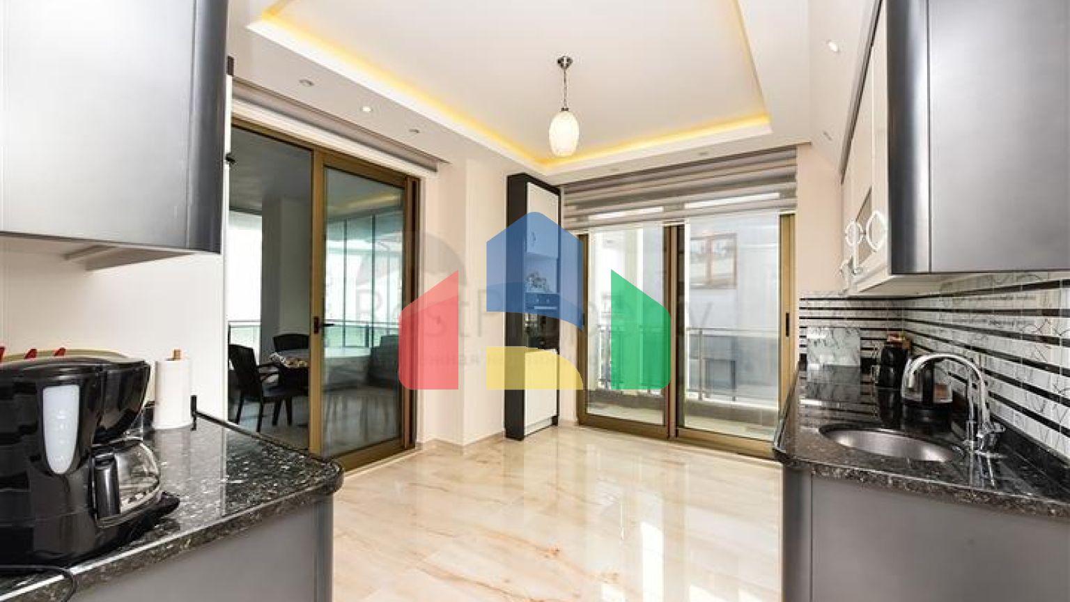 Апартаменти 3 + 1 в районі Оба