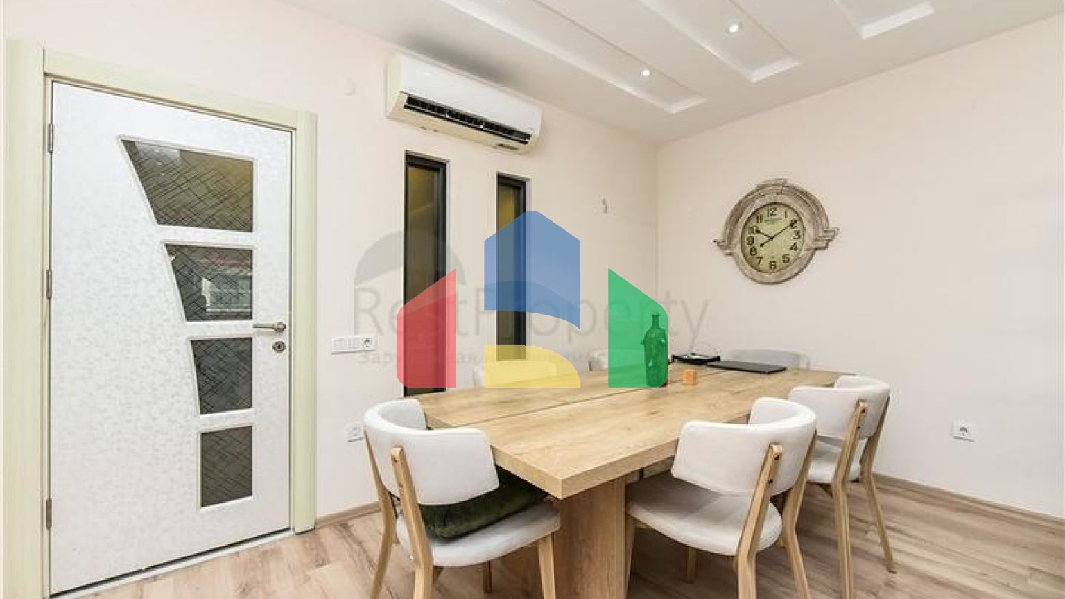 Апартаменти 3 + 1 в районі Оба