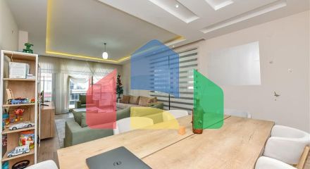 Апартаменти 3 + 1 в районі Оба