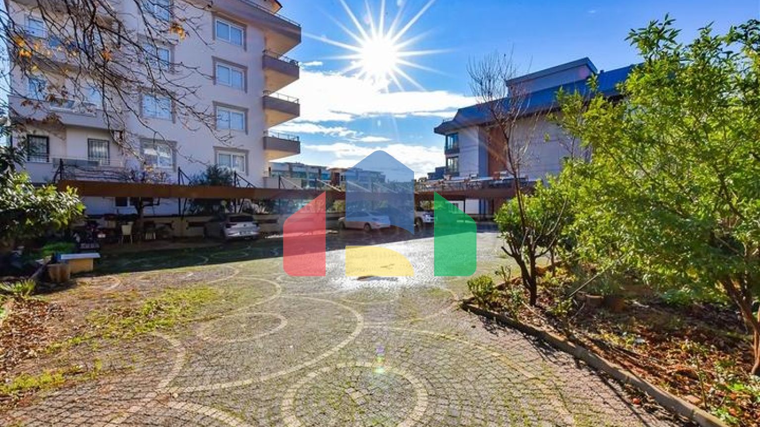 Апартаменти 3 + 1 в районі Оба