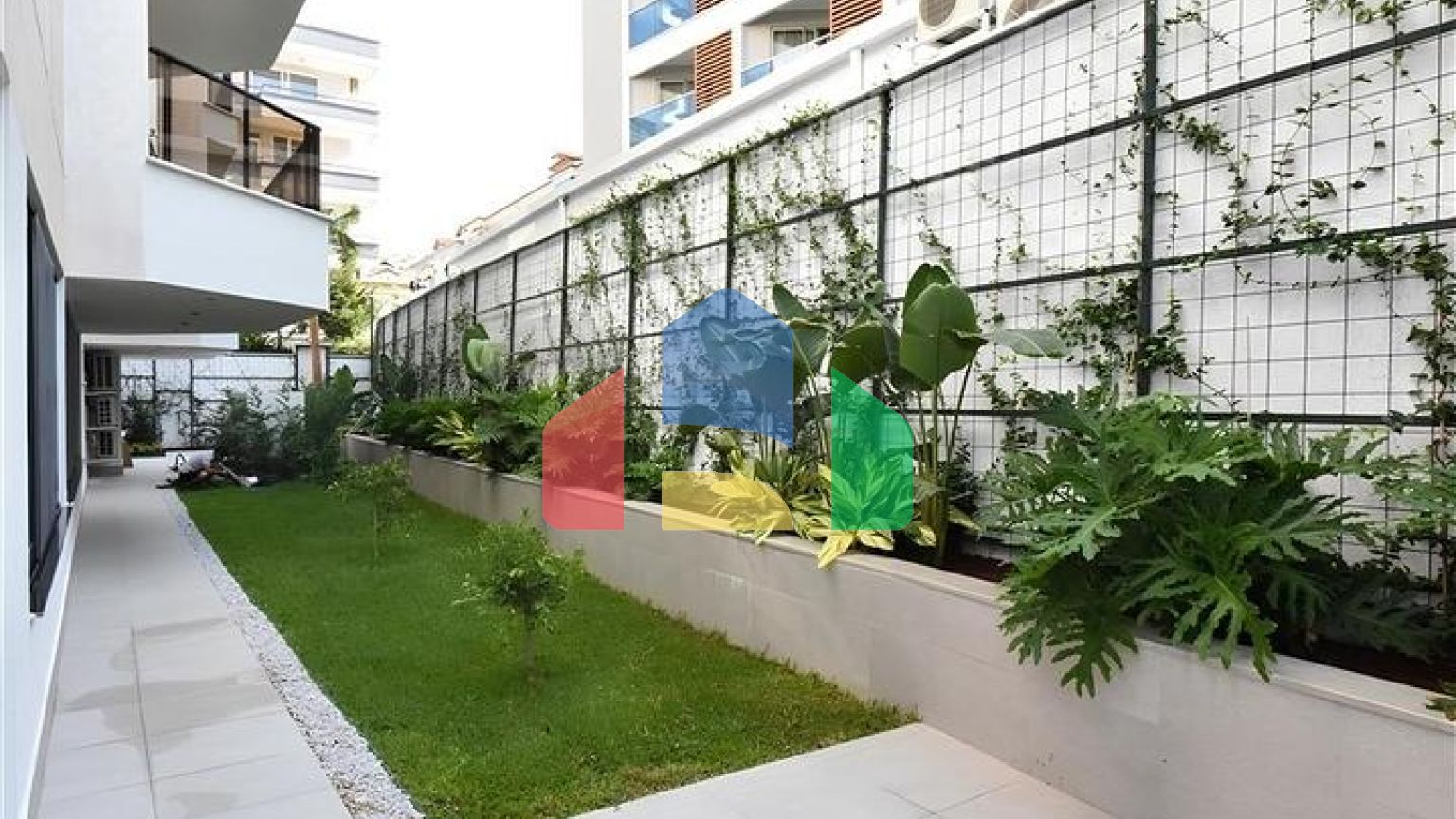 Пентхаус 2 + 1 в новому комплексі в районі Оба в 350 м від моря