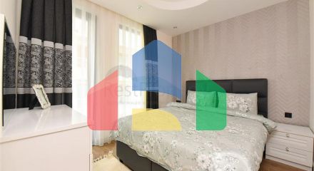 Меблированные апартаменты в 20 м от моря планировкой 1+1 в районе Оба