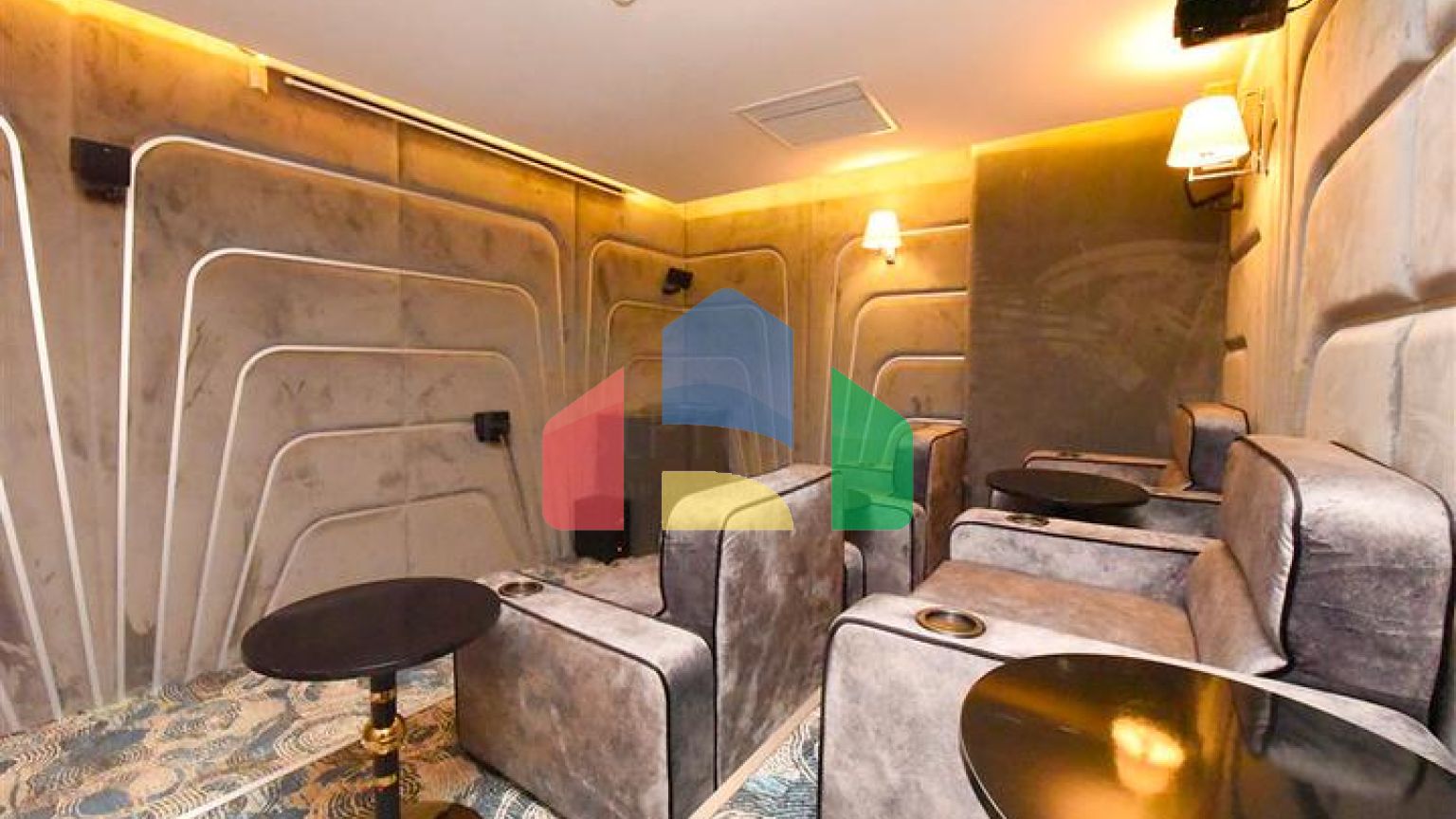 Меблированные апартаменты в 20 м от моря планировкой 1+1 в районе Оба