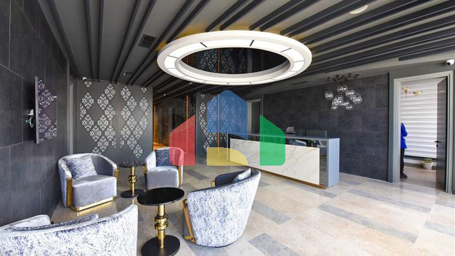 Меблированные апартаменты в 20 м от моря планировкой 1+1 в районе Оба