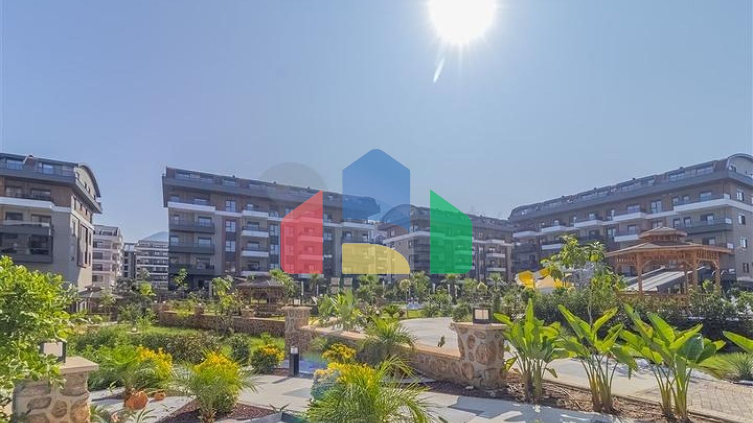 Квартира планировкой 1+1 в современном комплексе в районе Оба