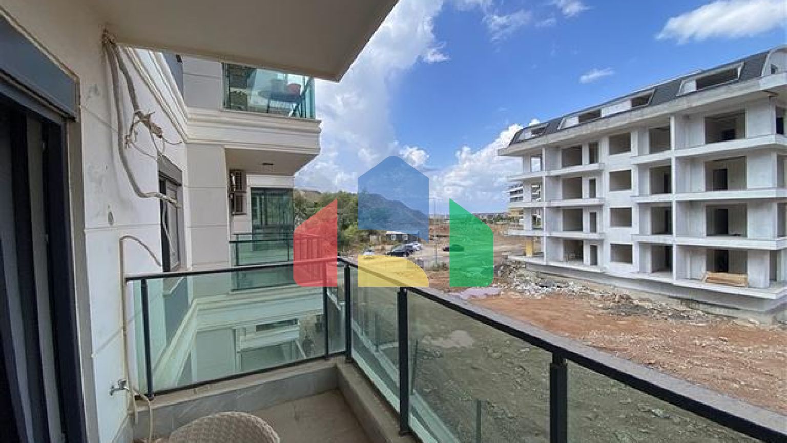 Двокімнатна квартира в районі Аланії-Оба