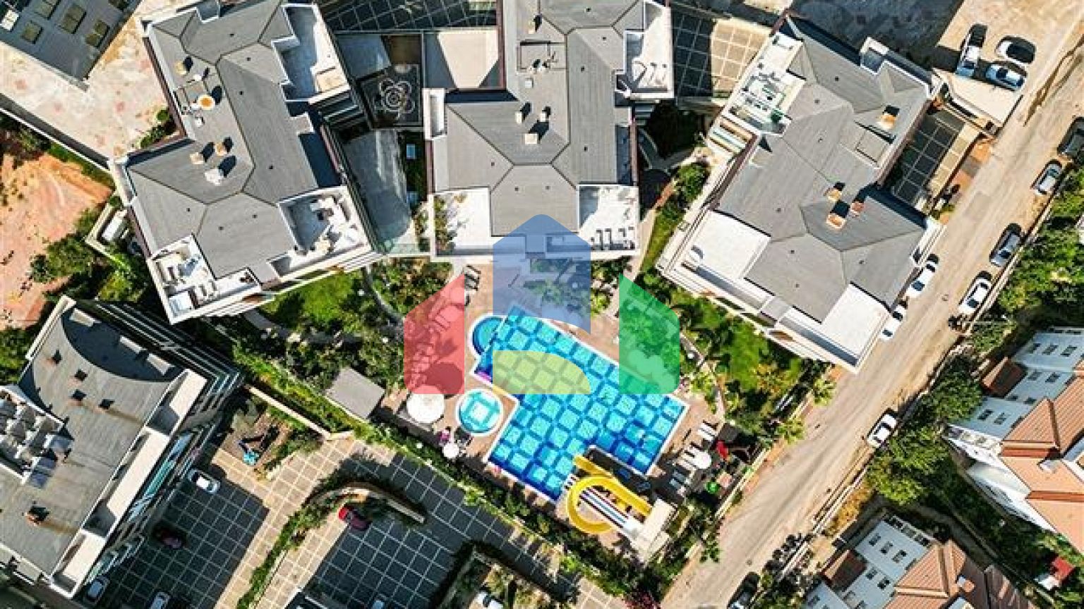 Просторная квартира 2+1 в района Оба