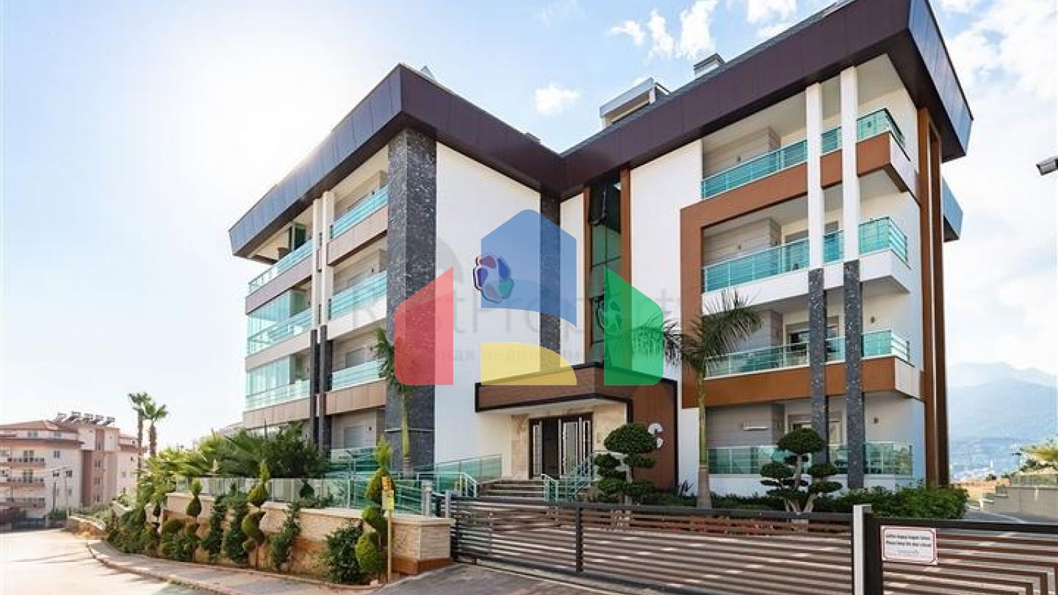 Просторная квартира 2+1 в района Оба