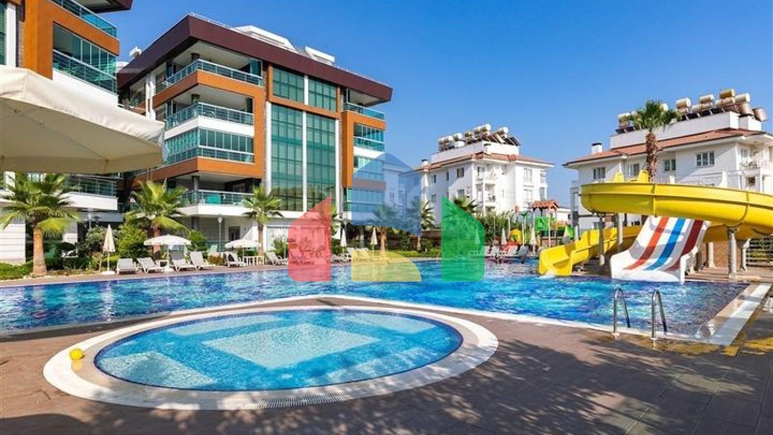 Просторная квартира 2+1 в района Оба