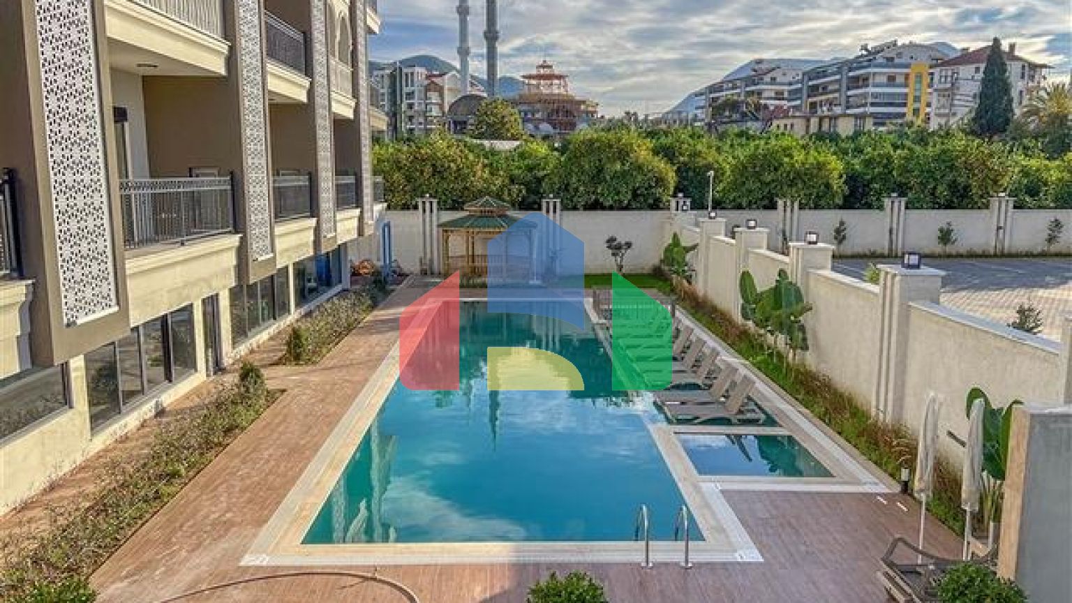 Новые квартиры 1+1 и 2+1 в современном жилом комплексе в районе Оба