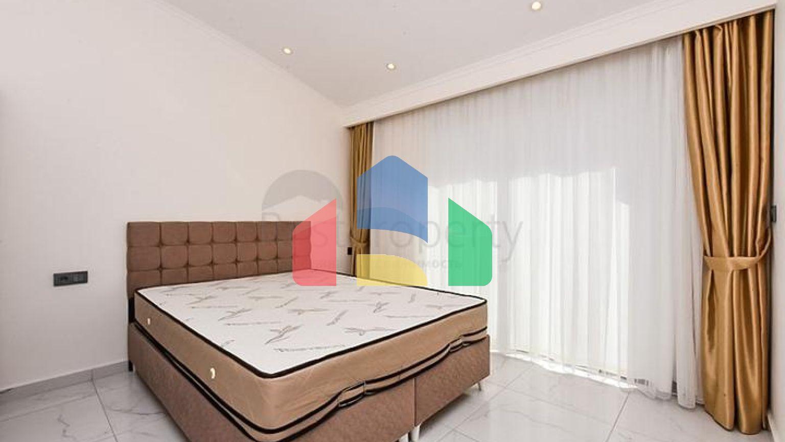 Пентхаус 2 + 1 в районі Оба