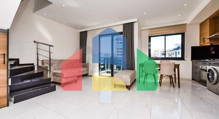 Пентхаус 2 + 1 в районі Оба