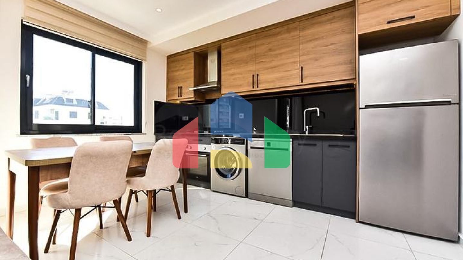 Пентхаус 2 + 1 в районі Оба