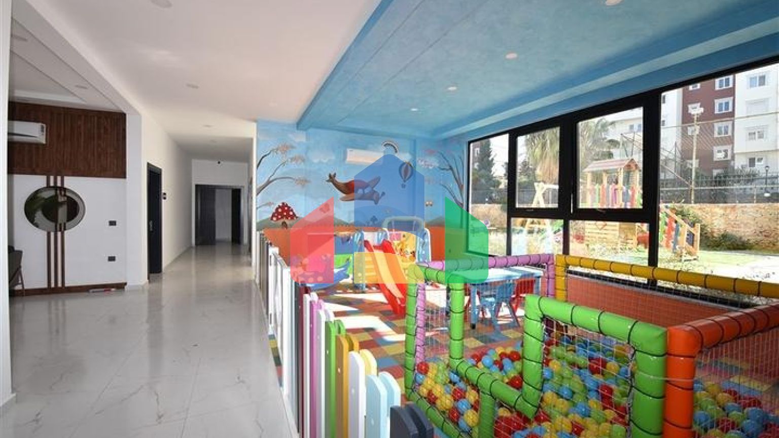 Пентхаус 2 + 1 в районі Оба