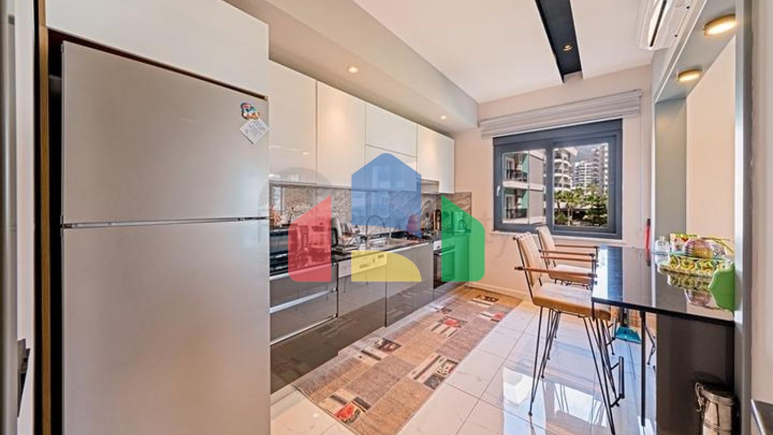 Квартира 2 + 1 в центрі району Оба