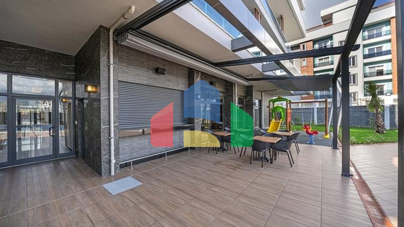 Квартира 2 + 1 в центрі району Оба