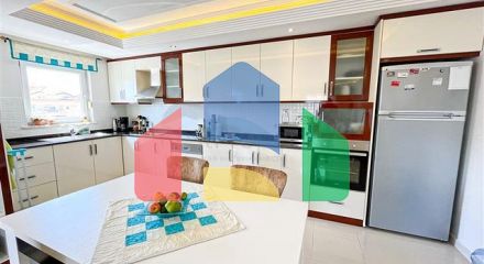 Spacious apartment with a convenient location in the Oba area