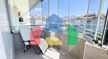 Spacious apartment with a convenient location in the Oba area