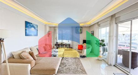 Просторная квартира с удобным местом расположения в районе Оба